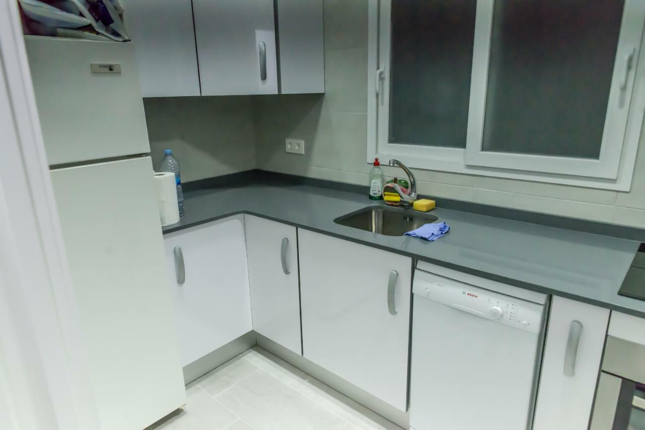 Apartamento Cerca De La Playa Y El Centro Валенсия Екстериор снимка