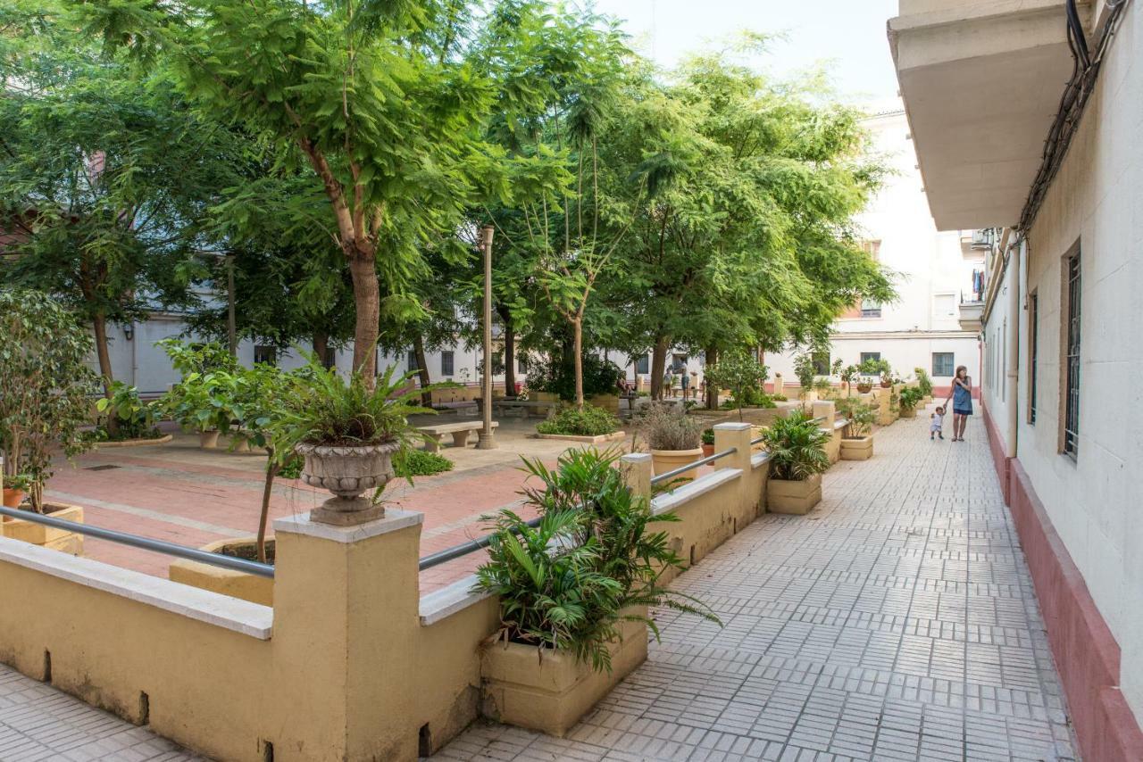 Apartamento Cerca De La Playa Y El Centro Валенсия Екстериор снимка