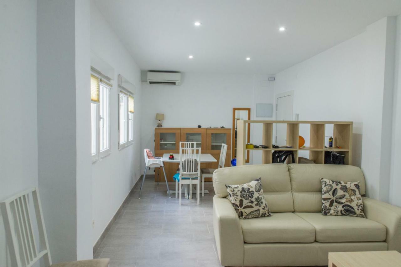 Apartamento Cerca De La Playa Y El Centro Валенсия Екстериор снимка