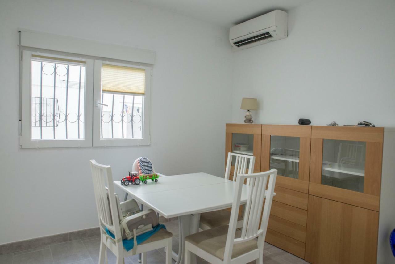 Apartamento Cerca De La Playa Y El Centro Валенсия Екстериор снимка